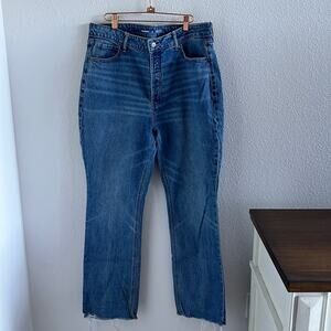 Old Navy Extra High-Rise Kicker Boot-Cut Denim Jeans 16